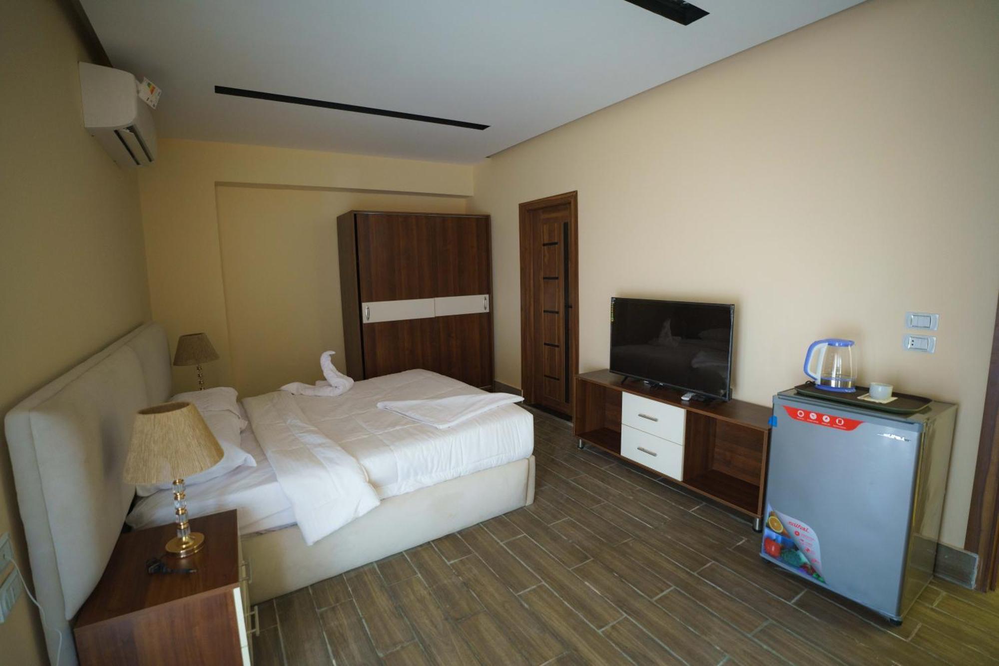 Pyramids Sunshine View Otel Kafret el-Gabal Dış mekan fotoğraf