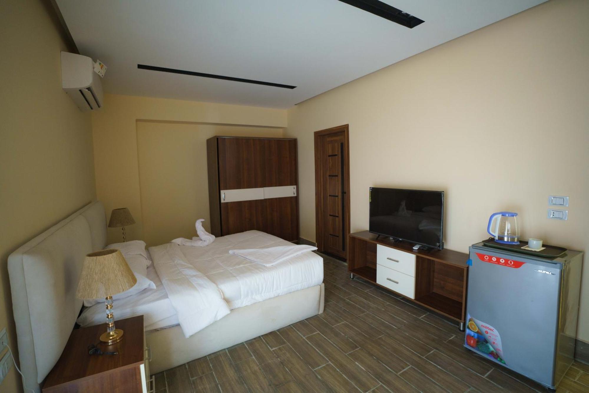Pyramids Sunshine View Otel Kafret el-Gabal Dış mekan fotoğraf